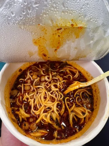 Jin Mai Lang Non-Fried Instant Cup Noodles photo review